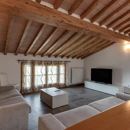 Moderna Ferienhaus