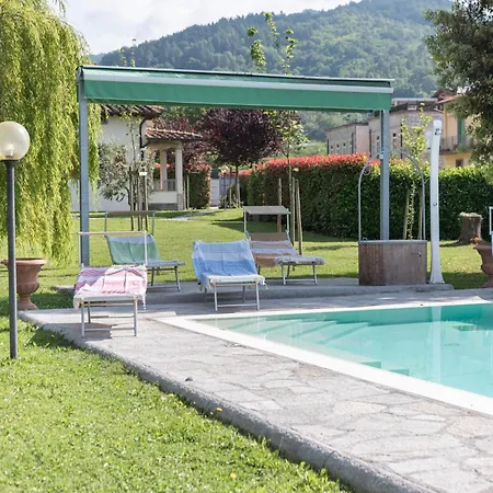 Moderna Ferienhaus *